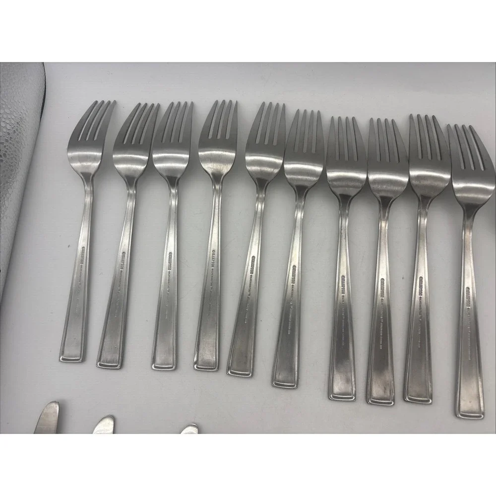 Hampton Silversmiths 235 Stainless Flatware Mixed Set Knives Forks Spoons -22pcs